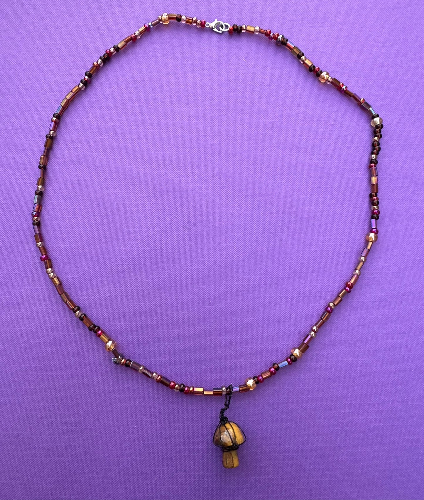 Amber-mush Necklace